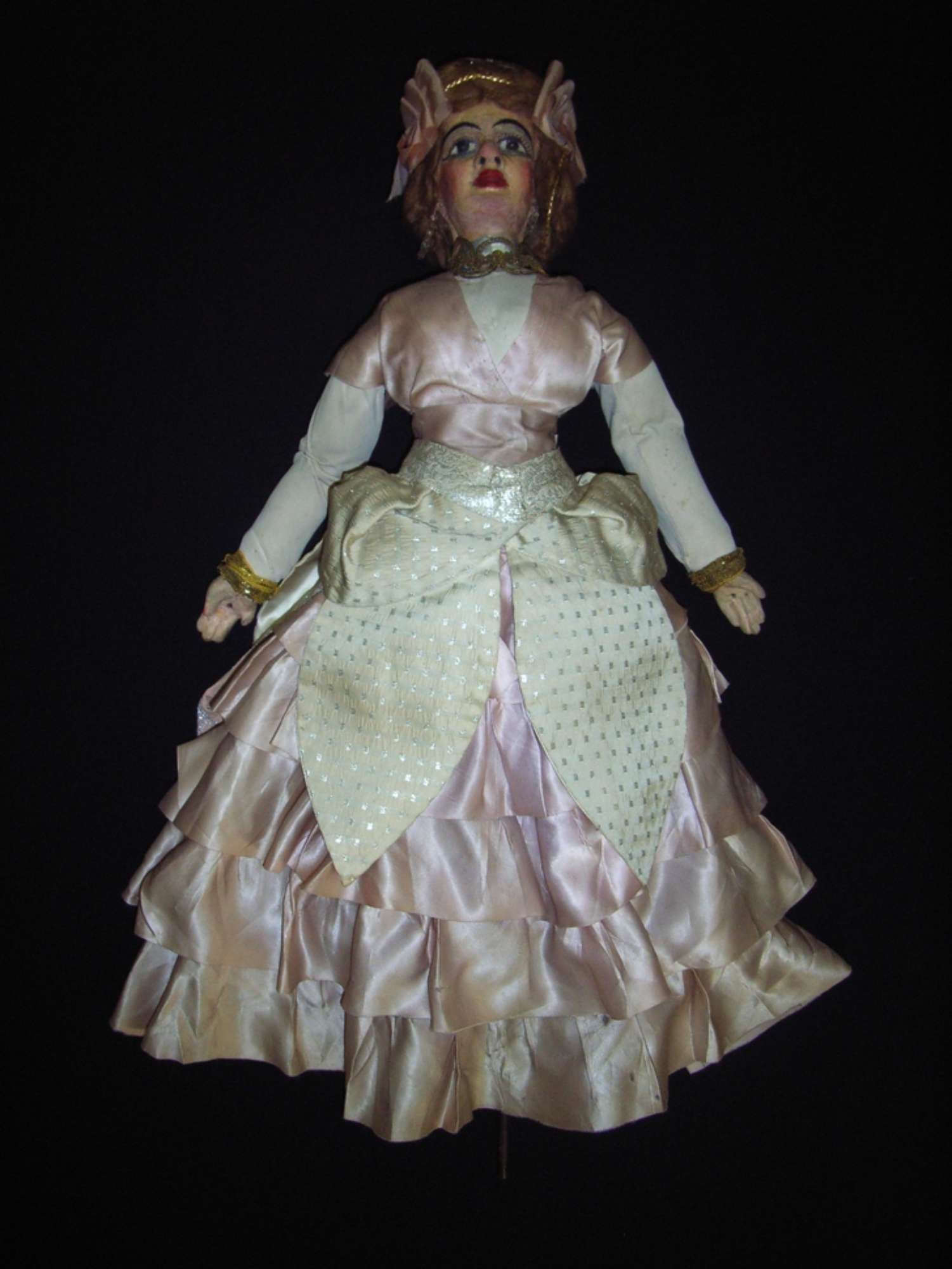 Figura femminile_fronte dopo il restauro